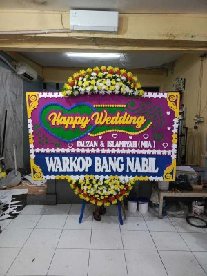 Papan Bunga di Pondok Indah